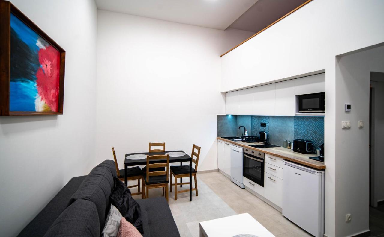 Free Parking Basilica Rob'S Home - Ac, Wi-Fi, Smart Tv Budapest Kültér fotó